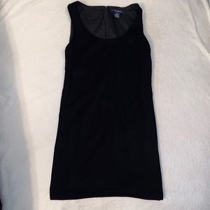 The limited black dress size 6